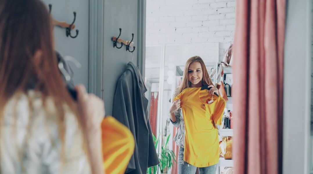 clothing store fitting room